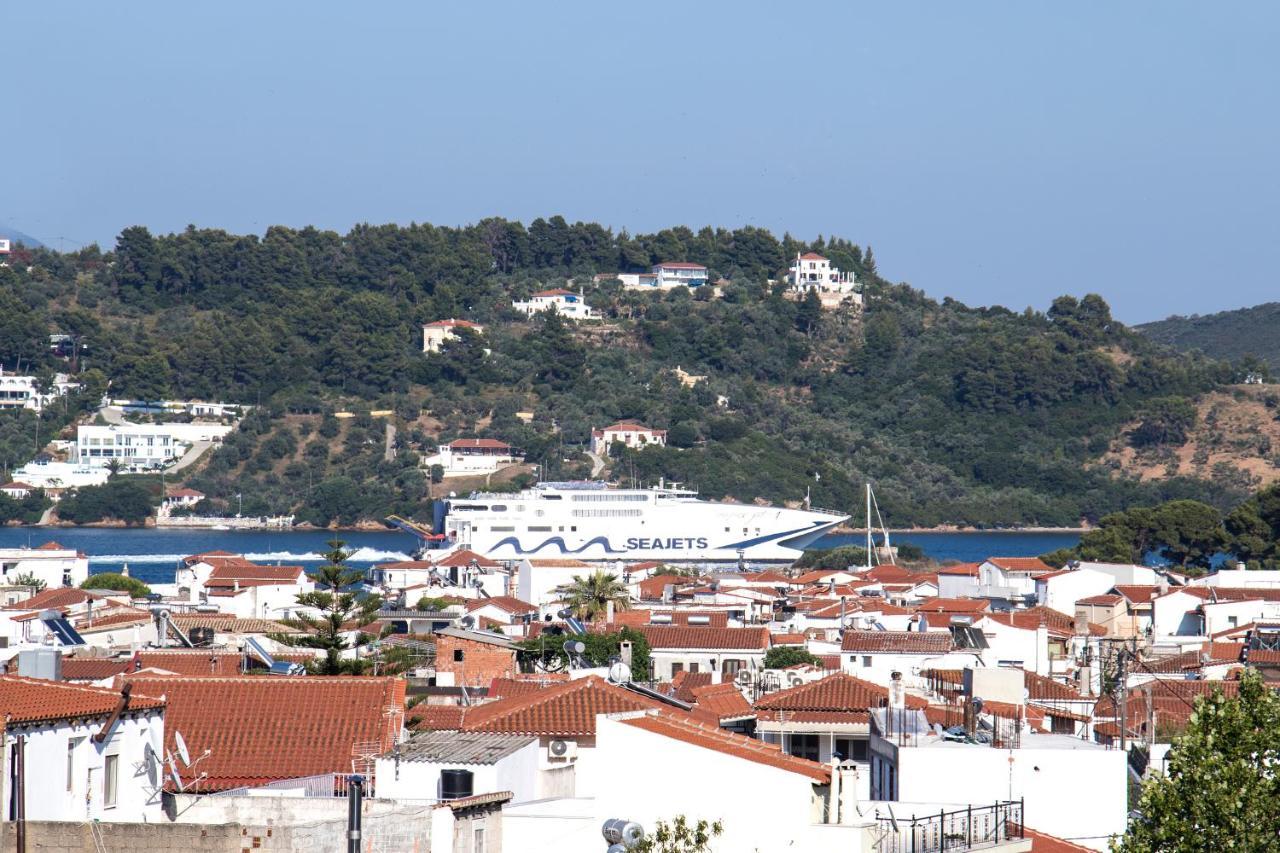 D & E Apartments Skiathos by Eksteriør billede
